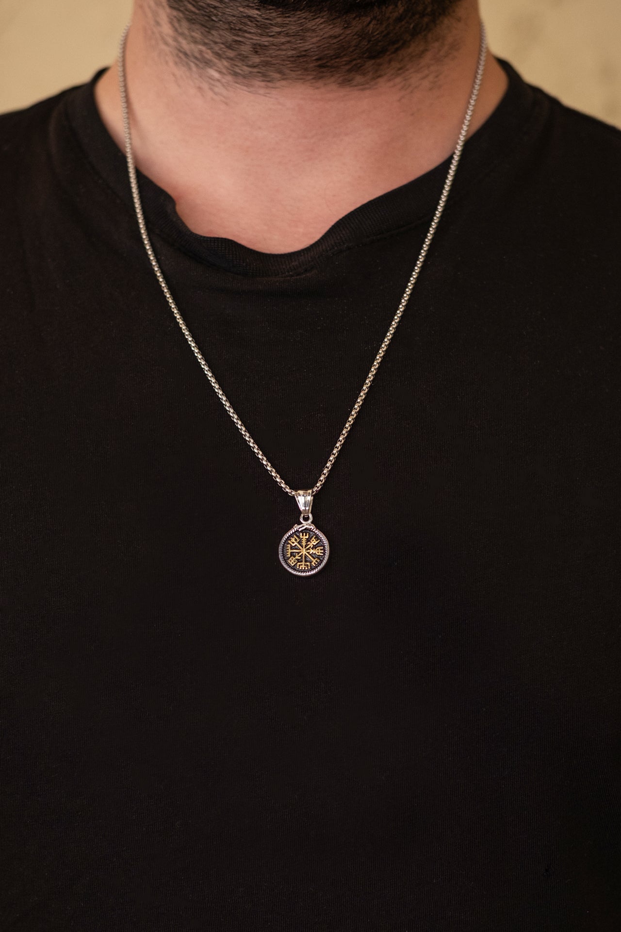 Compass Çelik Kolye