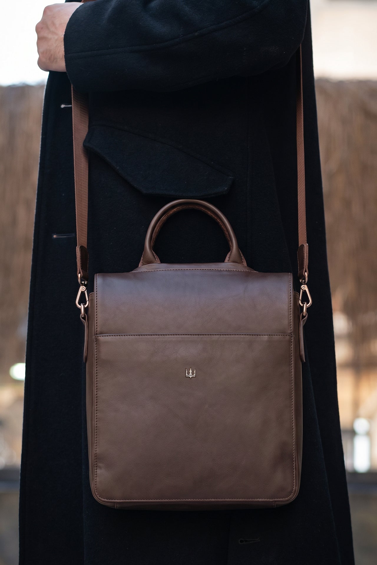 Elegant Hakiki Deri Askılı Çanta