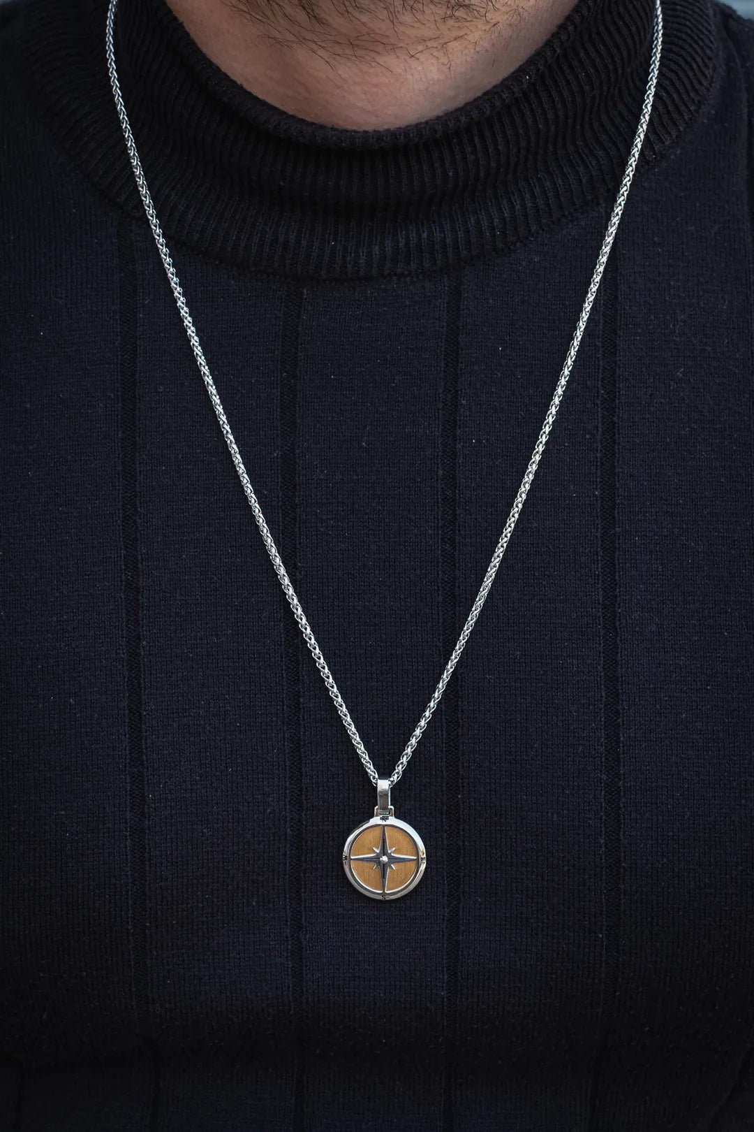 Çerçeveli Kuzey Yıldızı