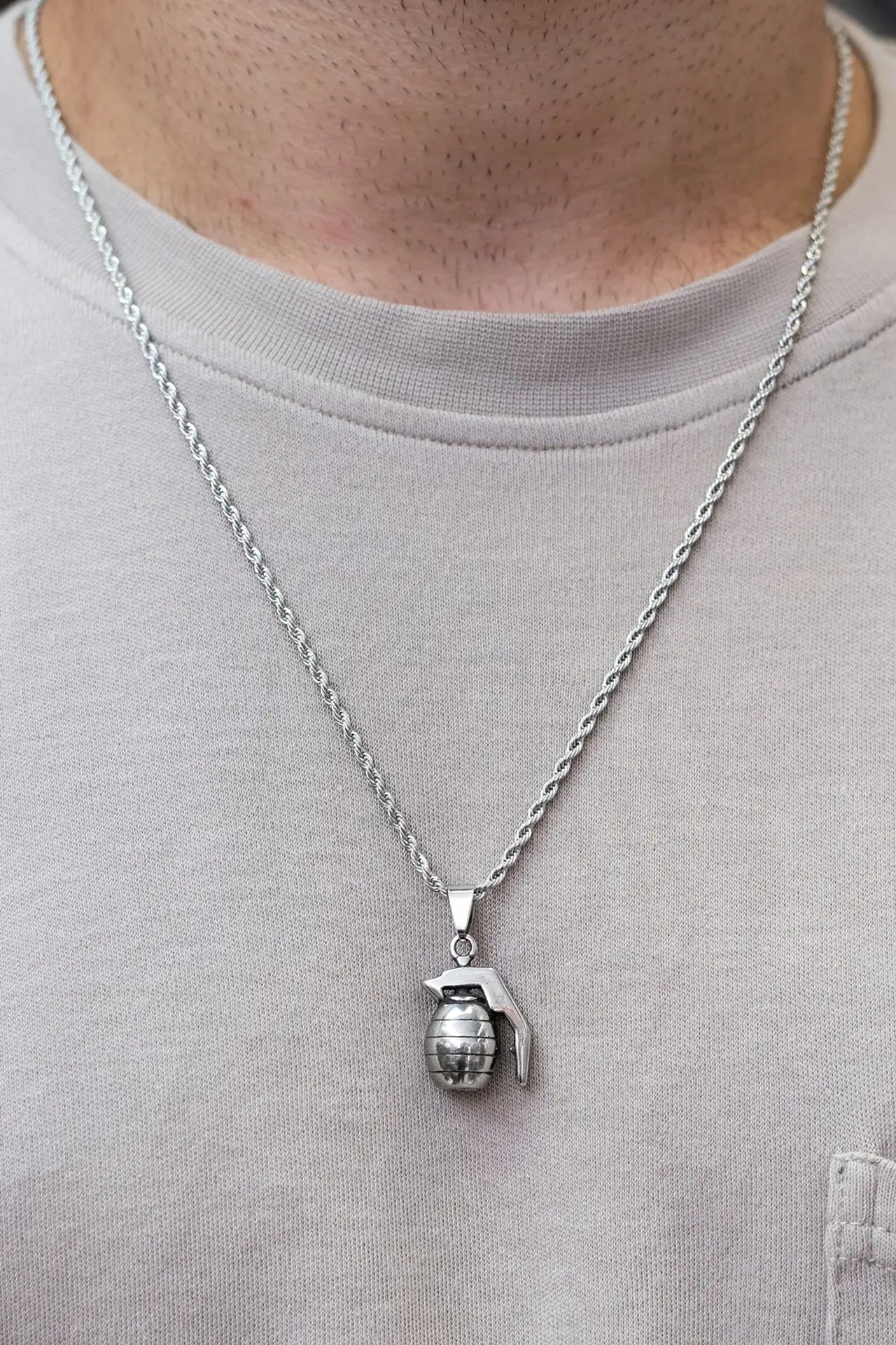 Grenade Çelik Kolye