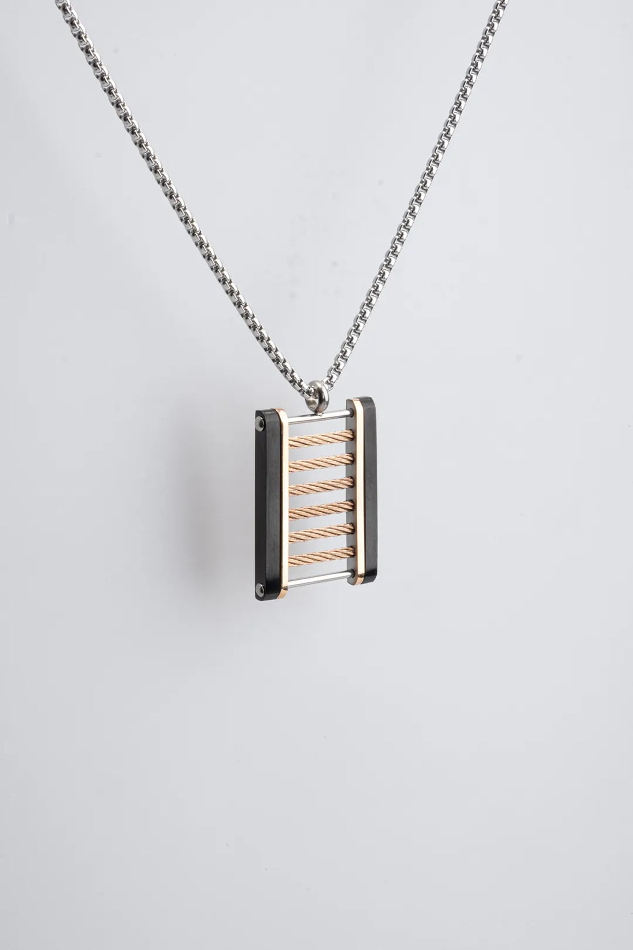 Steel Step Çelik Kolye