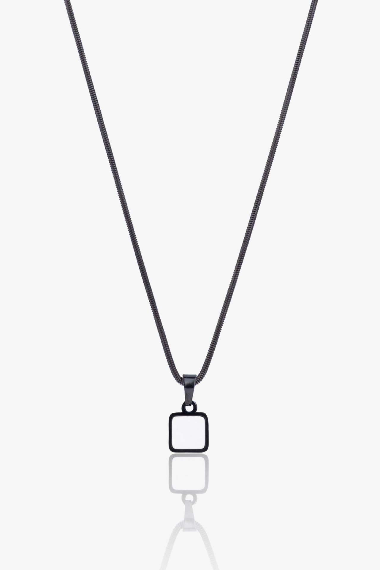 Quadrat Çelik Kolye