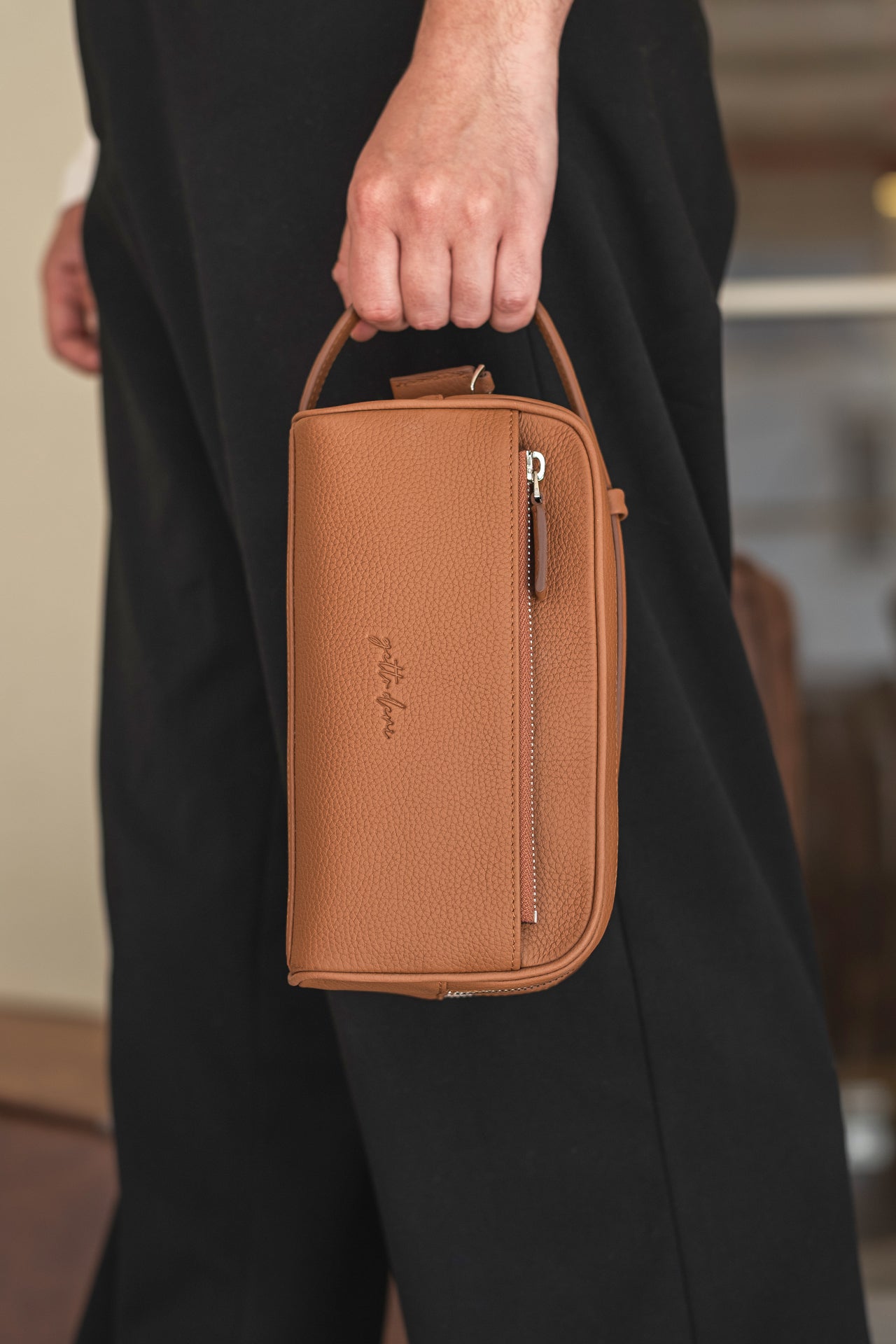 Naxos Hakiki Deri El Çantası