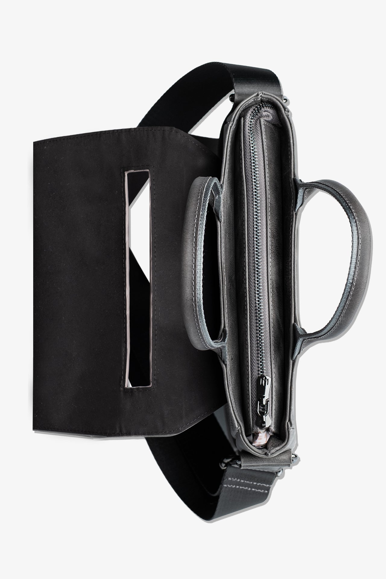 Siyah deri bel çantası, fermuarlı bölme ve telefon tutuculu
