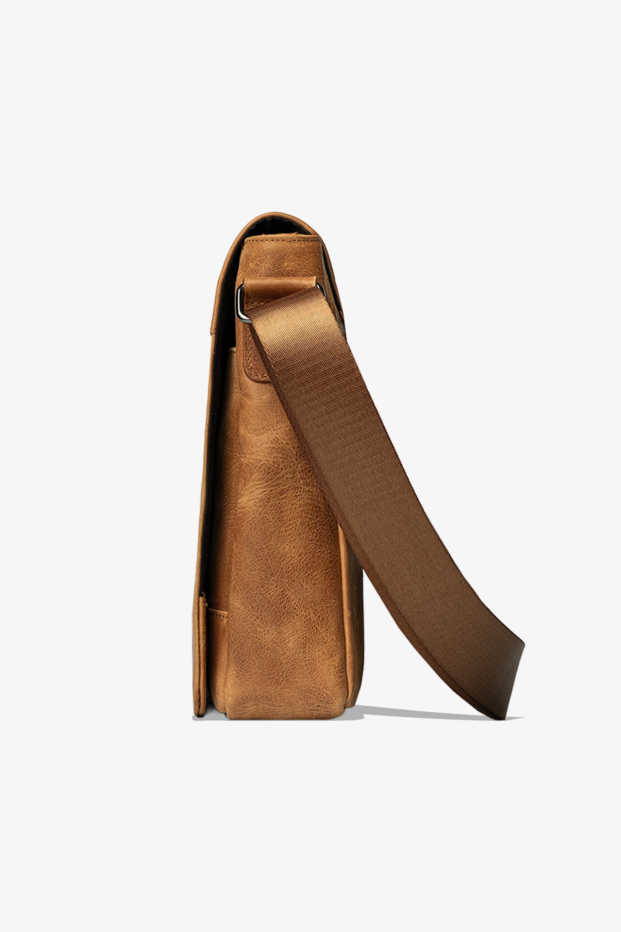 Globe Hakiki Deri Askılı Çanta