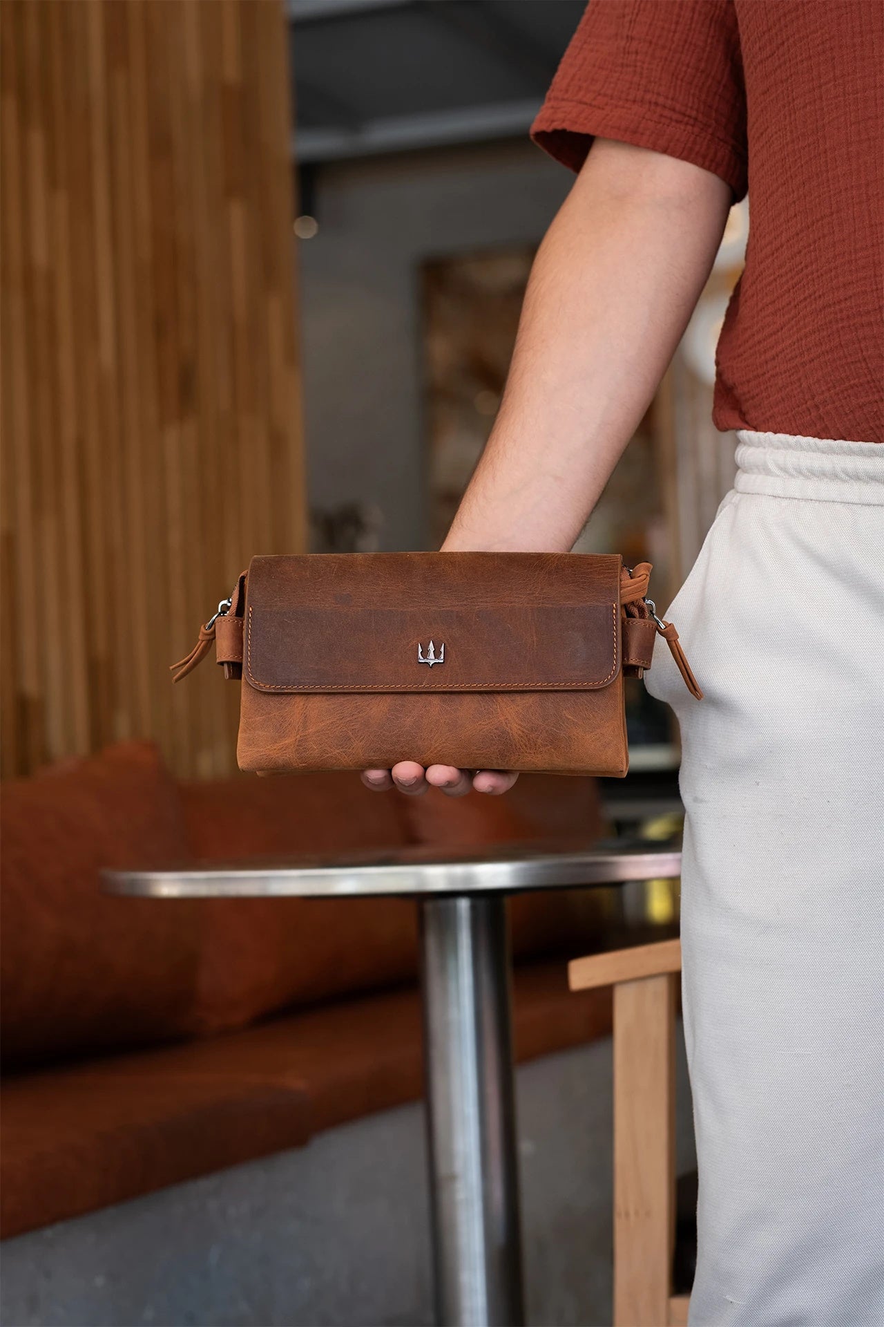 Master Hakiki Deri El Çantası