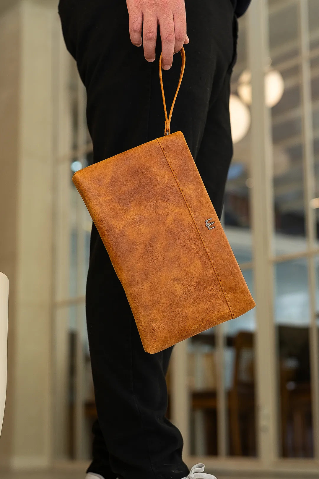 Nova Hakiki Deri El Çantası