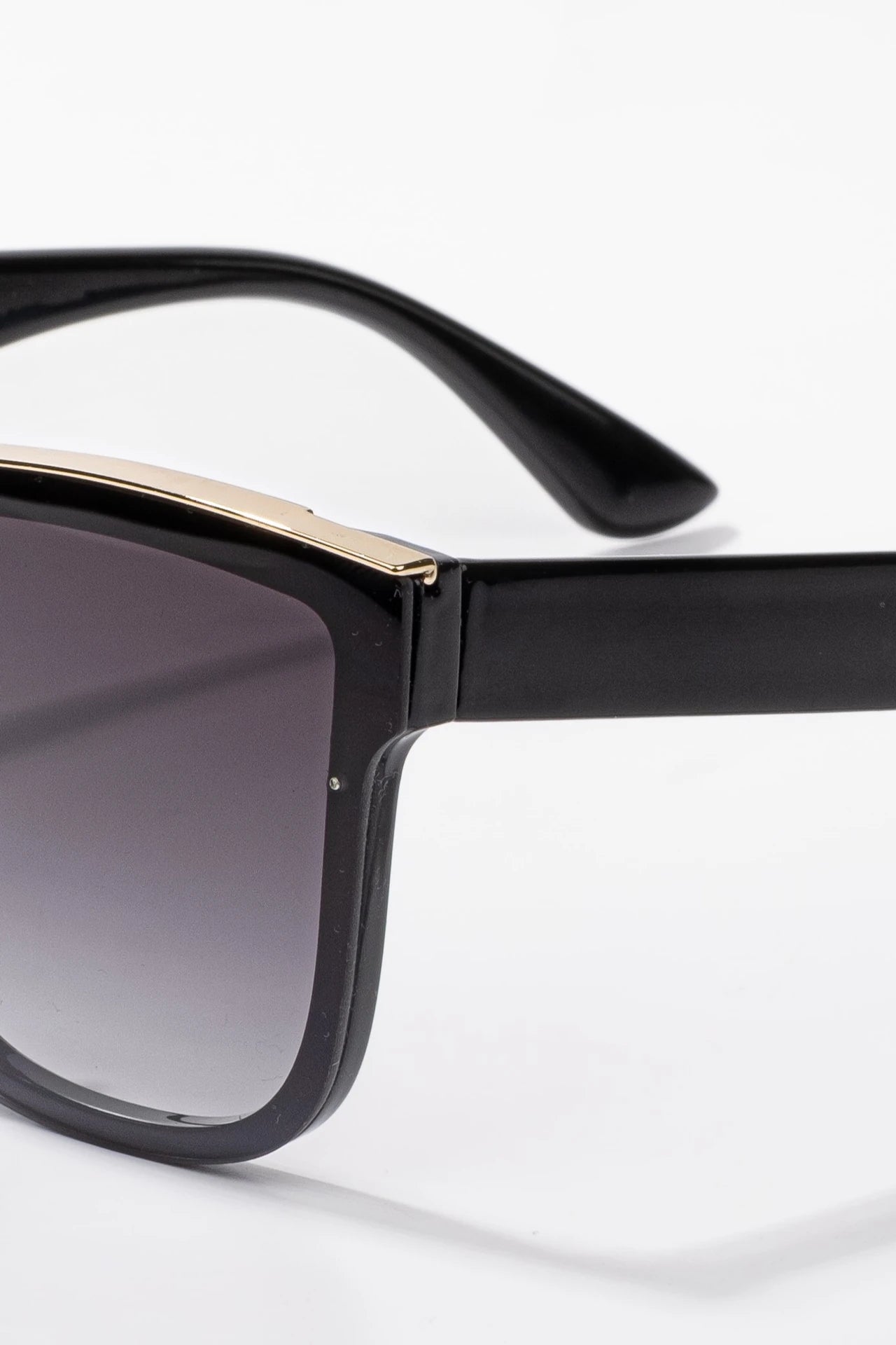 Visby Güneş Gözlüğü