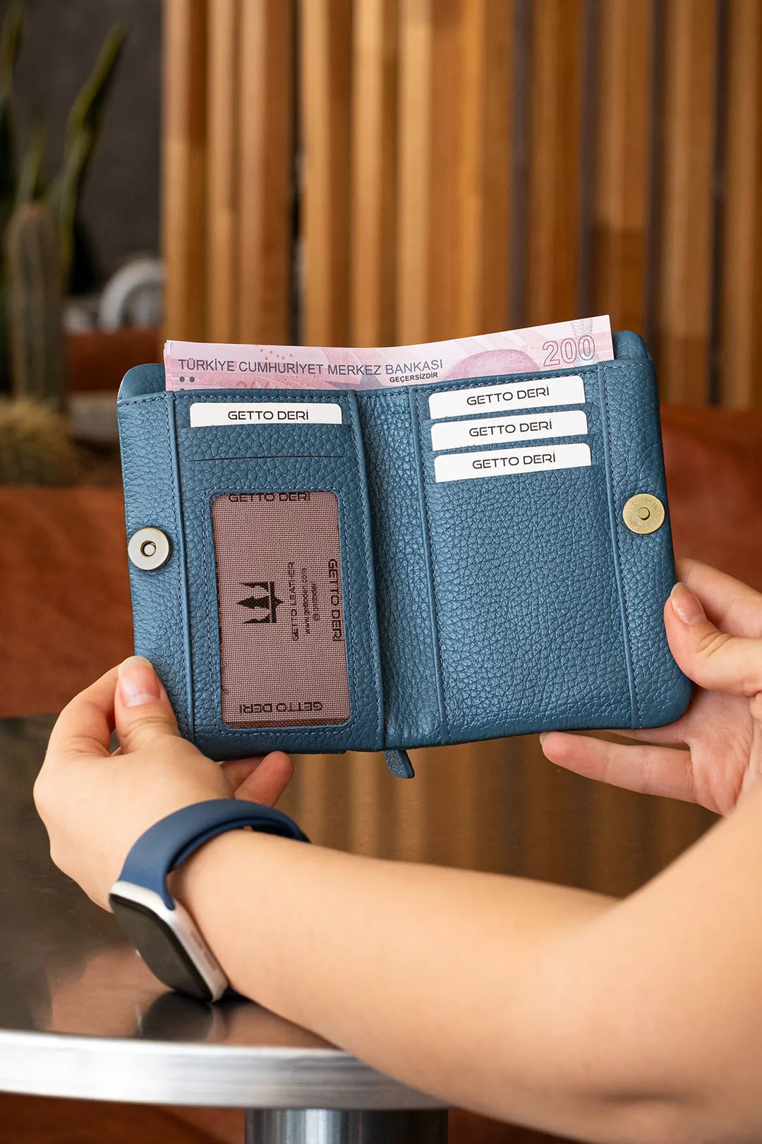 Lucia Kadın Cüzdan