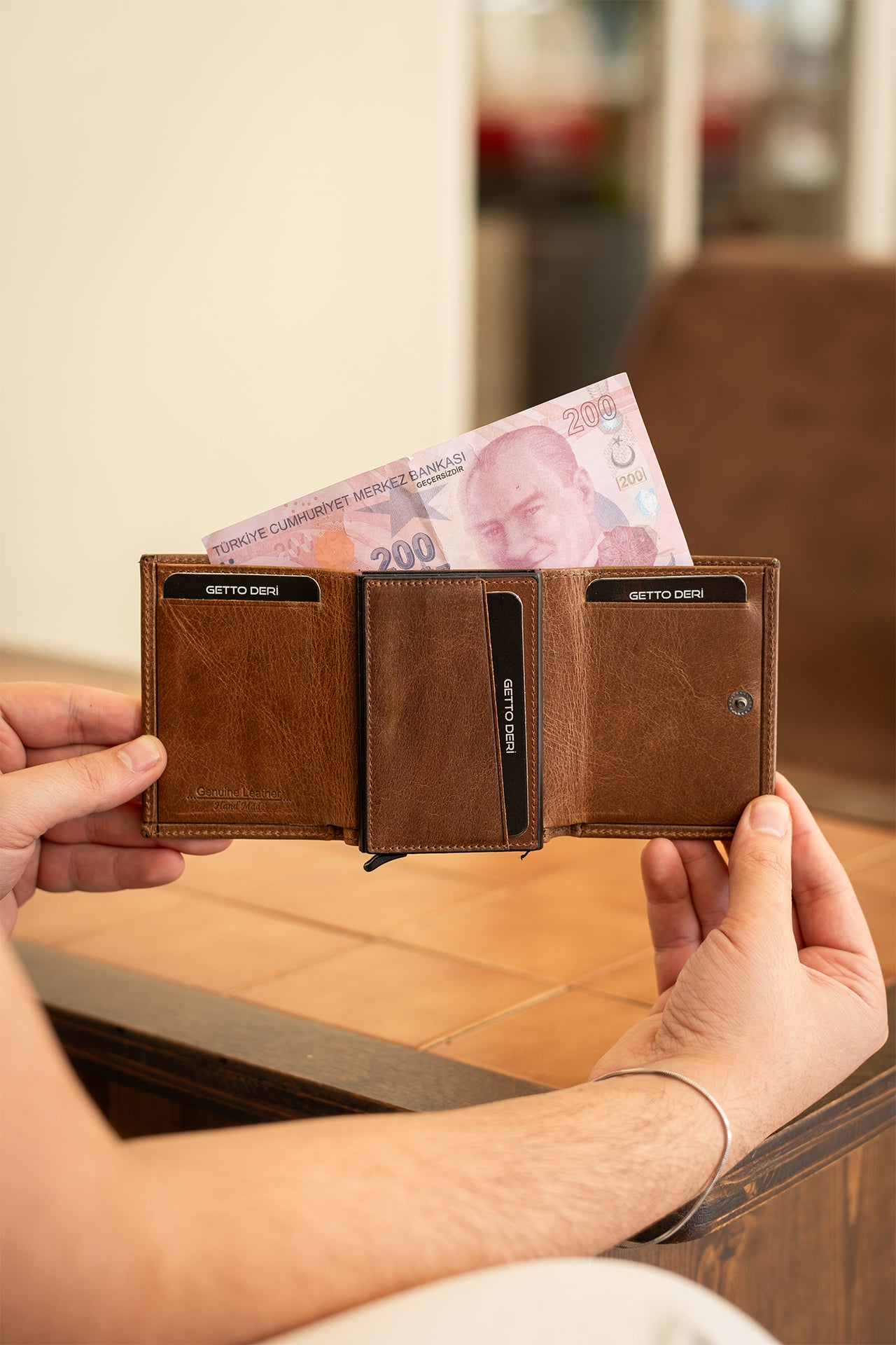 Prag Mekanizmalı Hakiki Deri Cüzdan