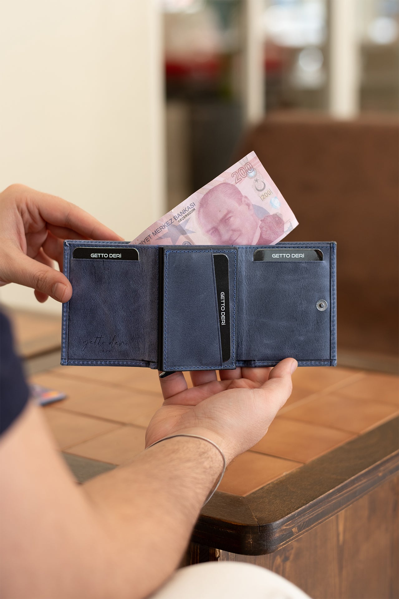 Prag Mekanizmalı Hakiki Deri Cüzdan