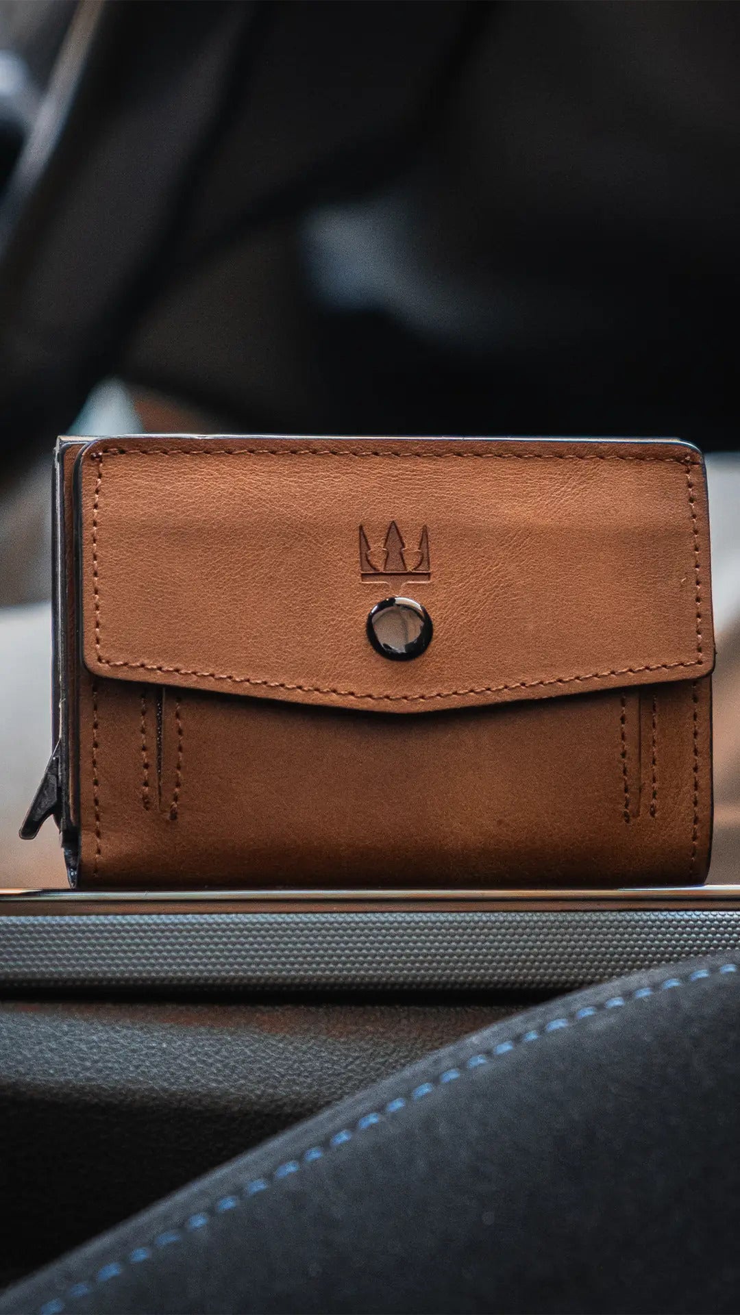 Airtag Mekanizmalı Cüzdan