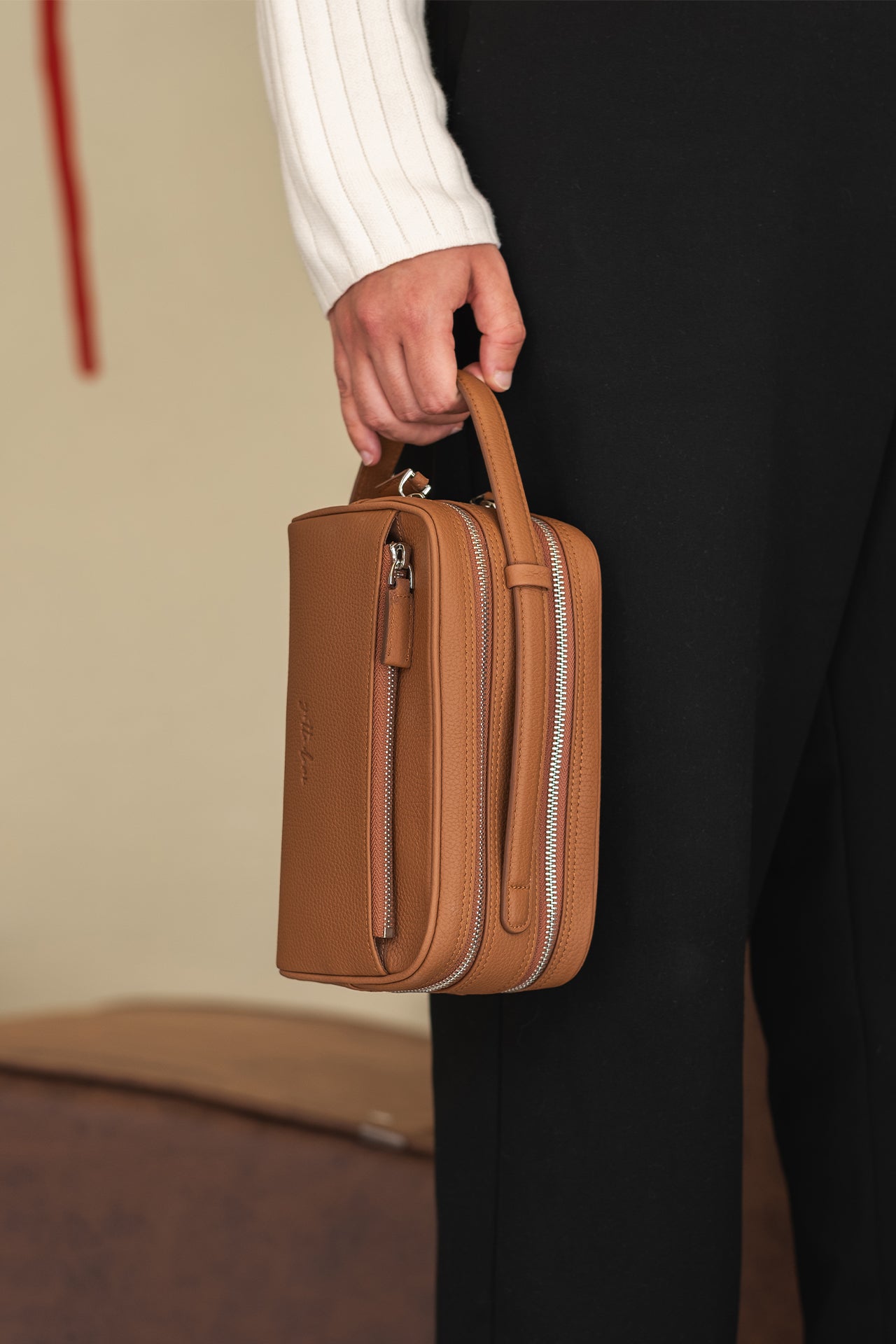 Naxos Hakiki Deri El Çantası