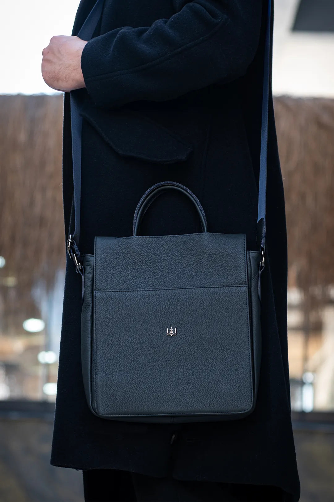 Elegant Hakiki Deri Askılı Çanta