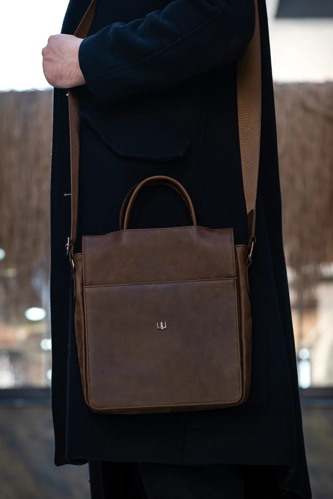 Elegant Hakiki Deri Askılı Çanta