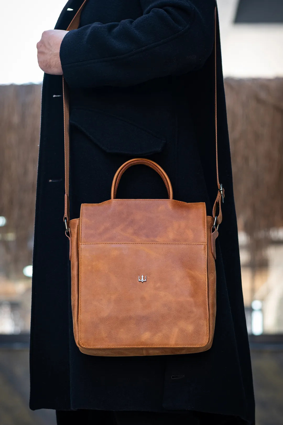 Elegant Hakiki Deri Askılı Çanta