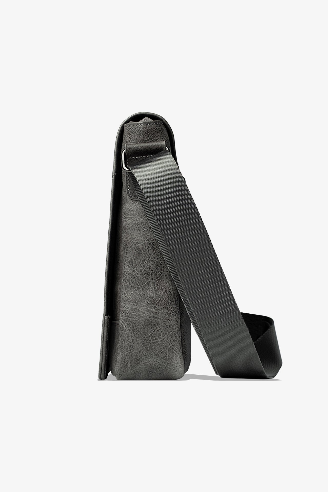 Globe Hakiki Deri Askılı Çanta