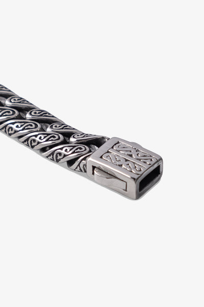 Gri tonlu, desenli metal erkek bilekliği