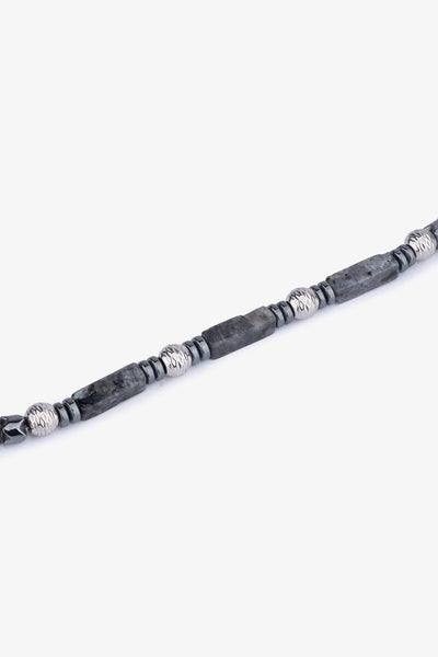 Gri taş ve gümüş tonlu metal detaylı erkek bilekliği
