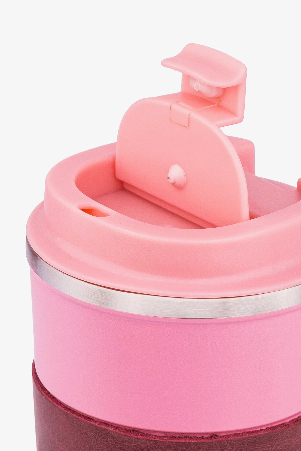 Pembe deri kaplı termos bardak, kapağı açık