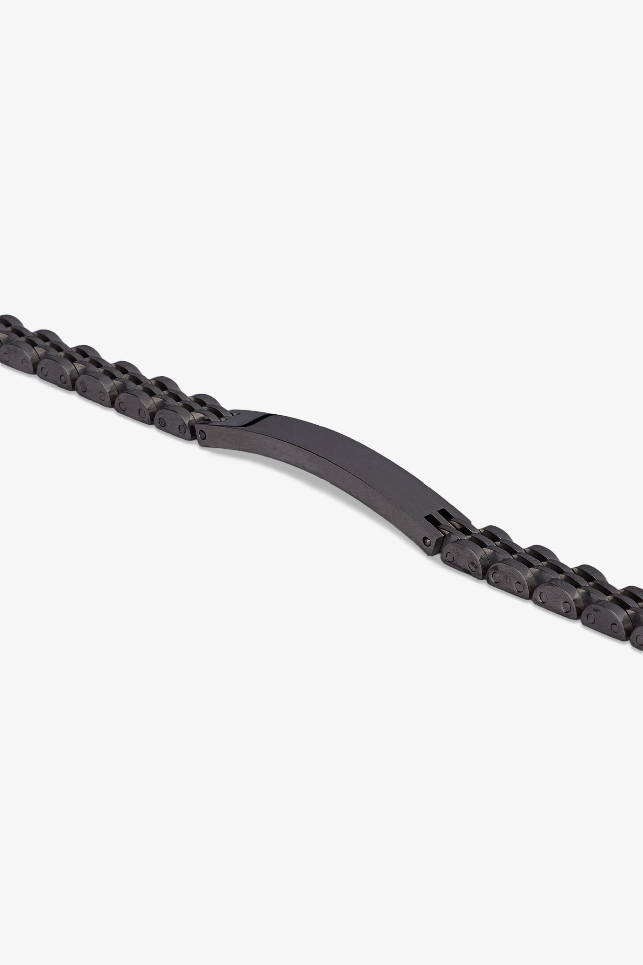 Siyah metal zincir kolye, modern tasarım