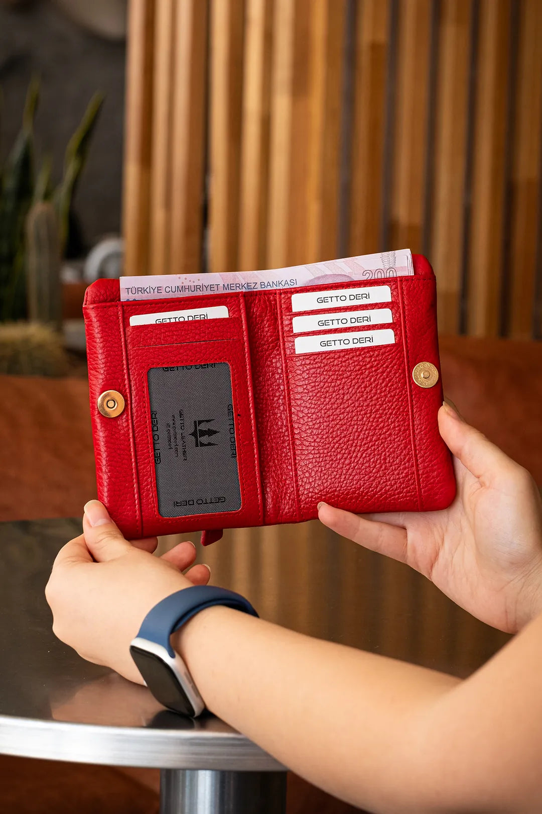 Lucia Kadın Cüzdan