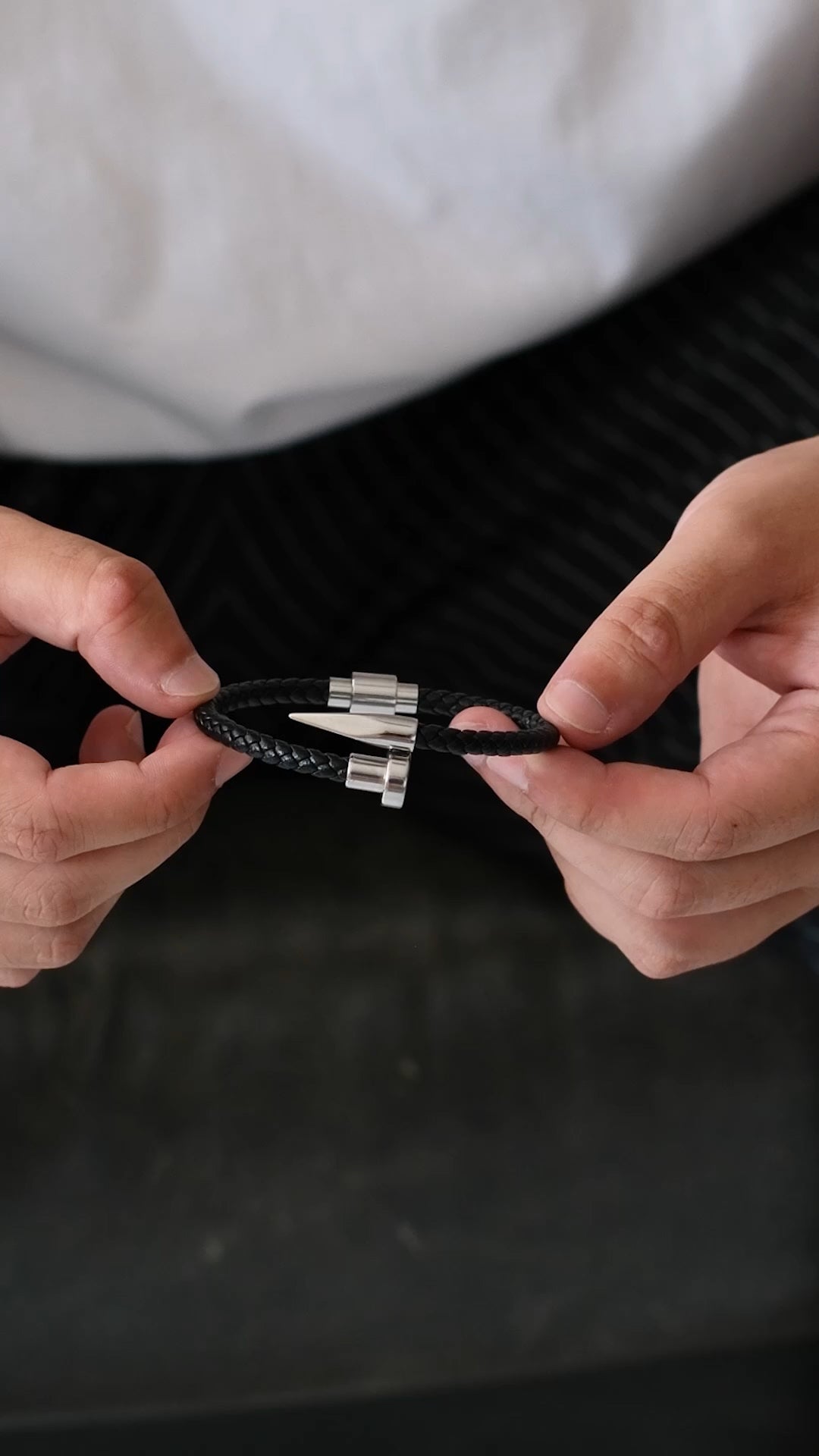 Leather Nails Bileklik