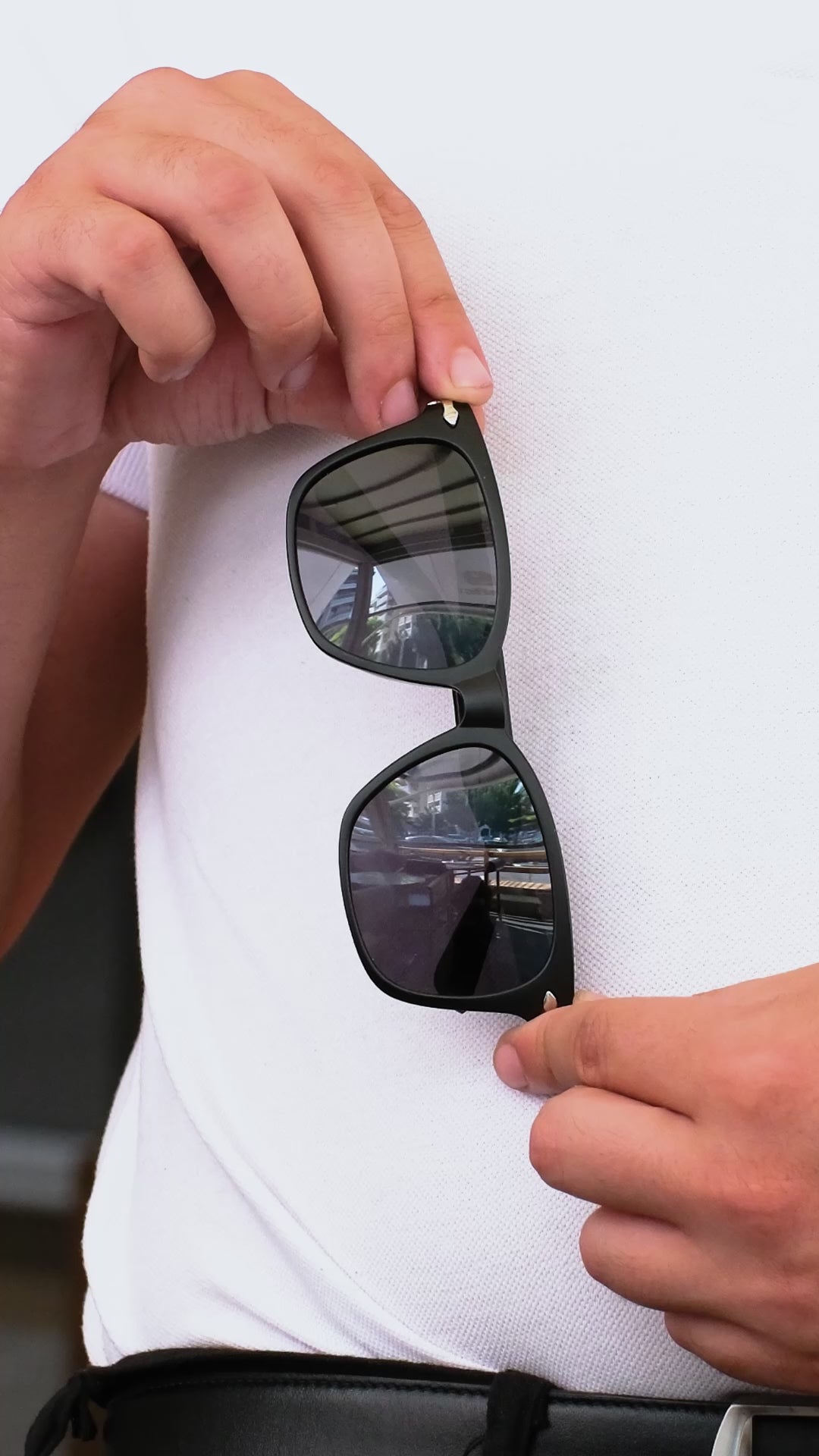 Videoyu yükle: Zodiac Güneş Gözlüğü