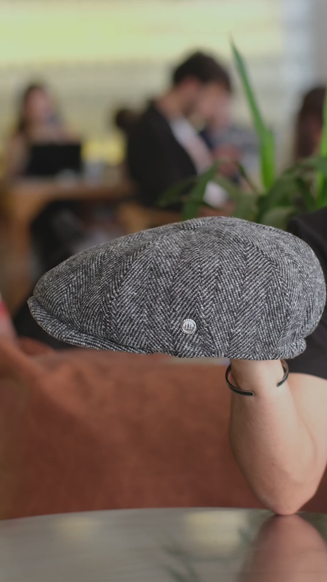 Videoyu yükle: Peaky Brent Kasket