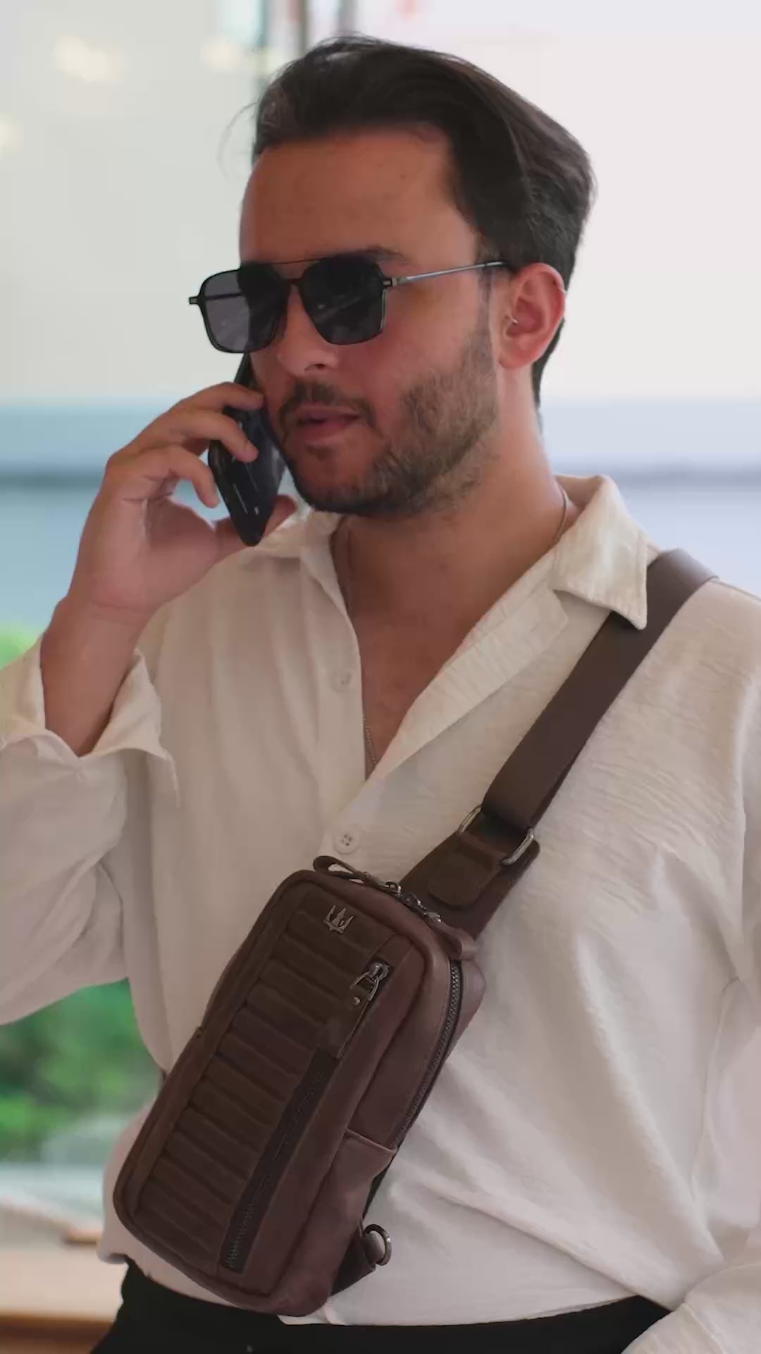 Videoyu yükle: Cross Hakiki Deri Çanta