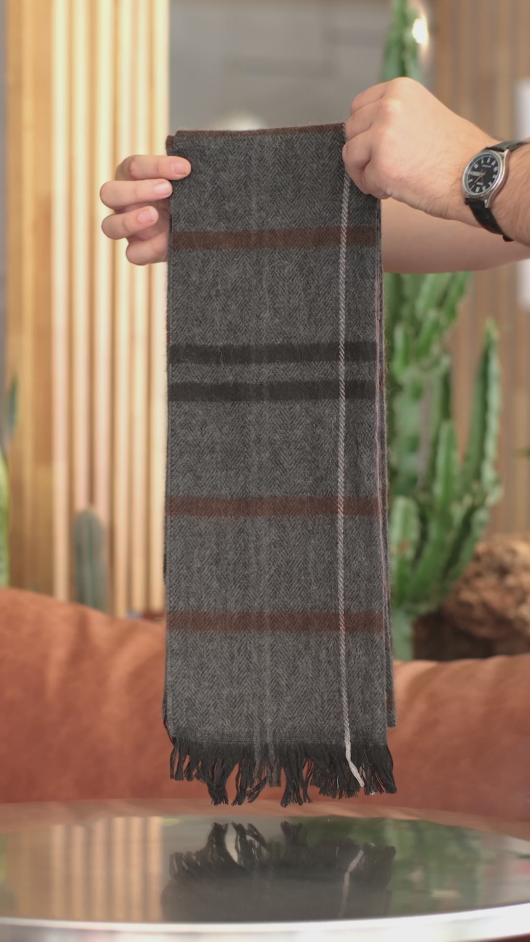 Videoyu yükle: Riga Atkı