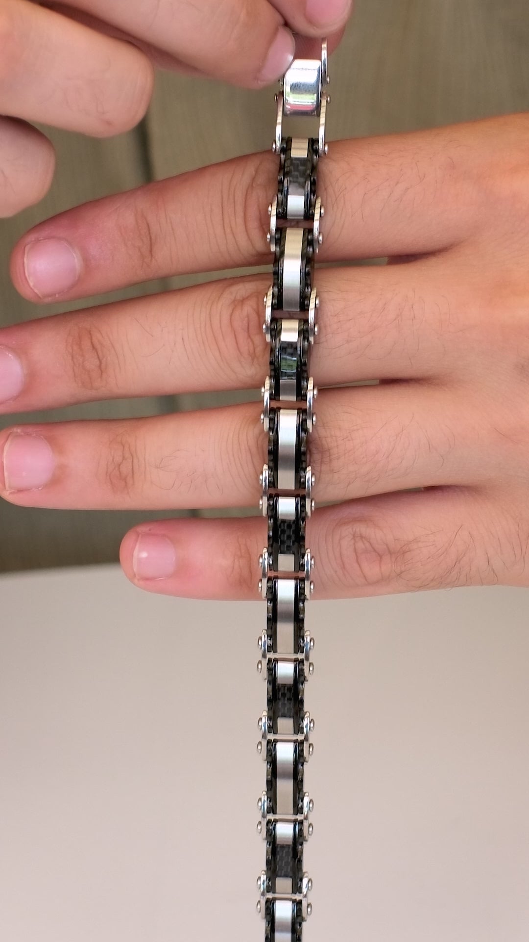 Videoyu yükle: Draad Premium Çelik Bileklik