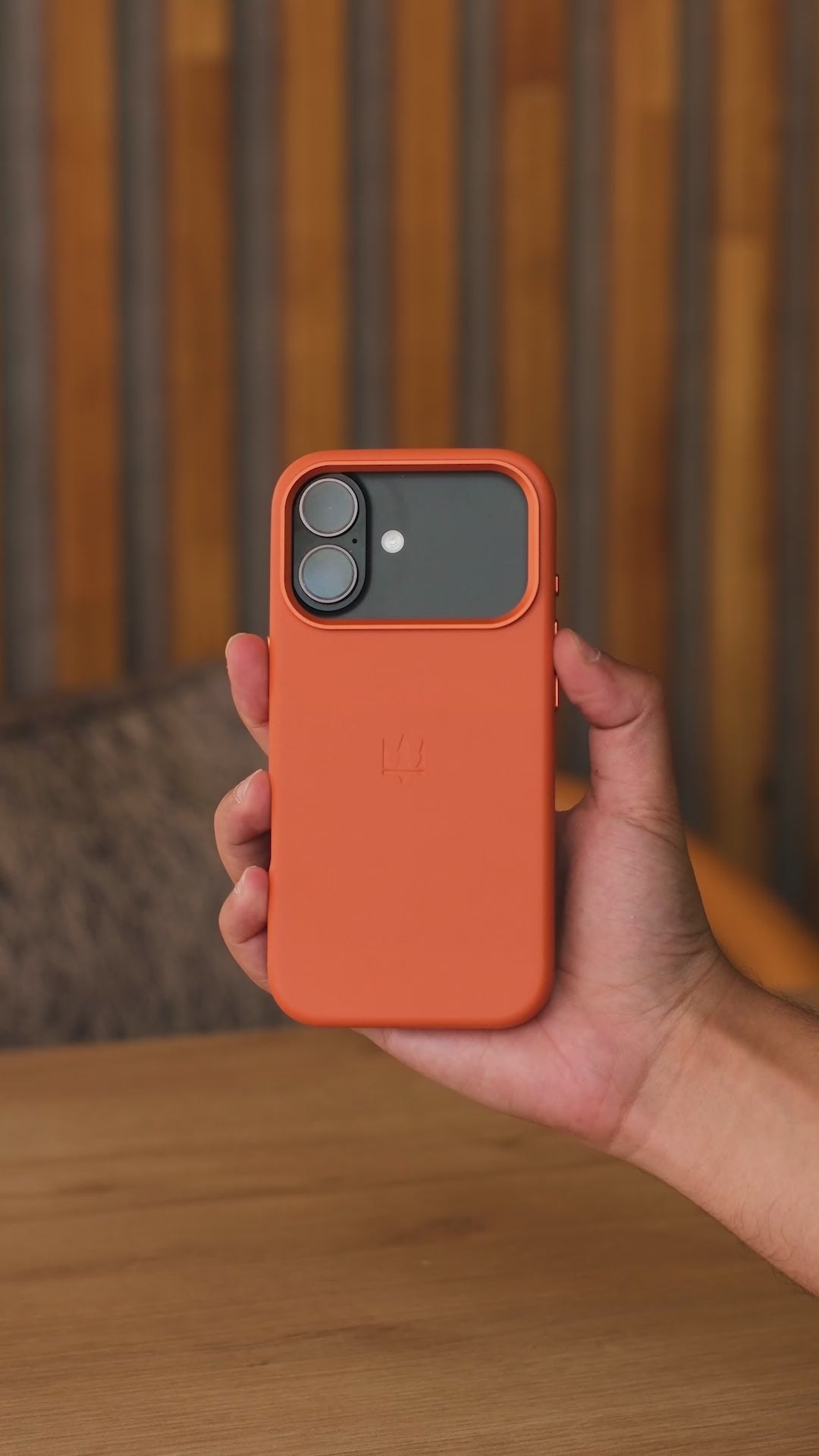 Videoyu yükle: MagSafe Uyumlu Telefon Kılıfı 17 Pro