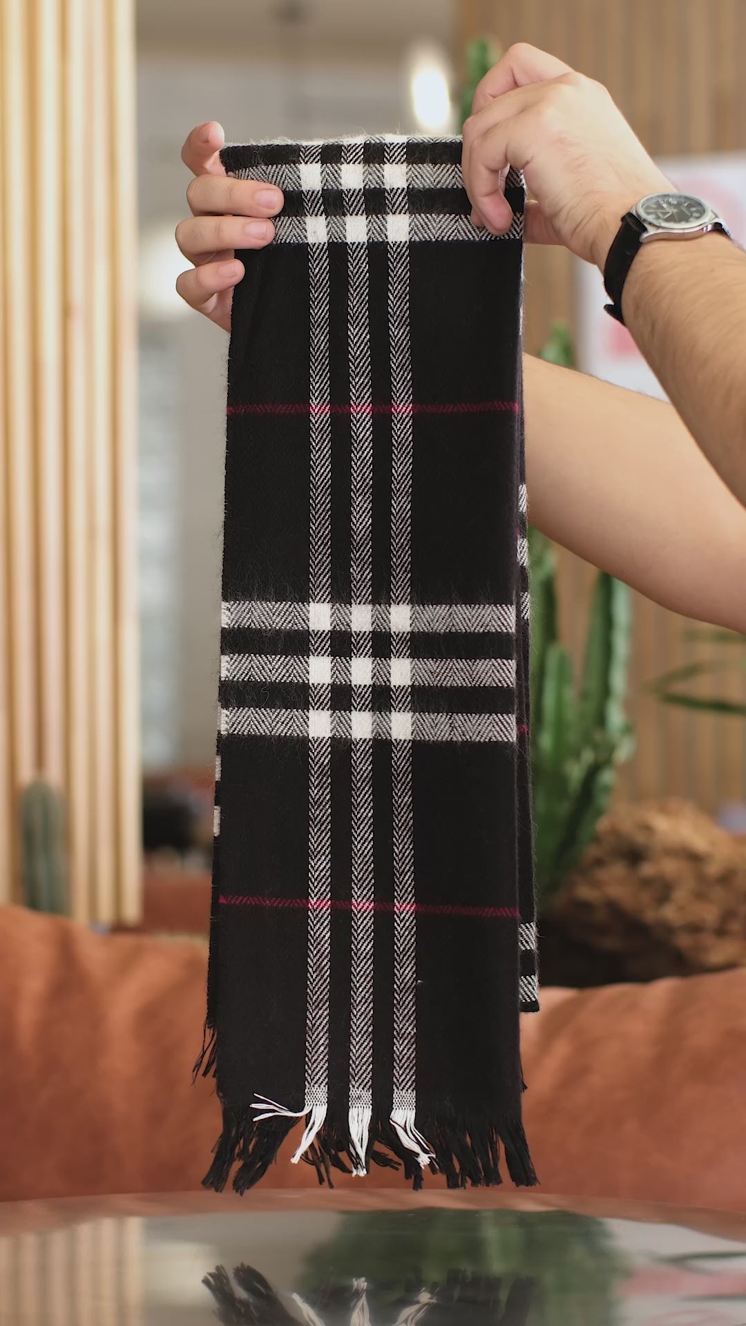 Videoyu yükle: Raptor Atkı