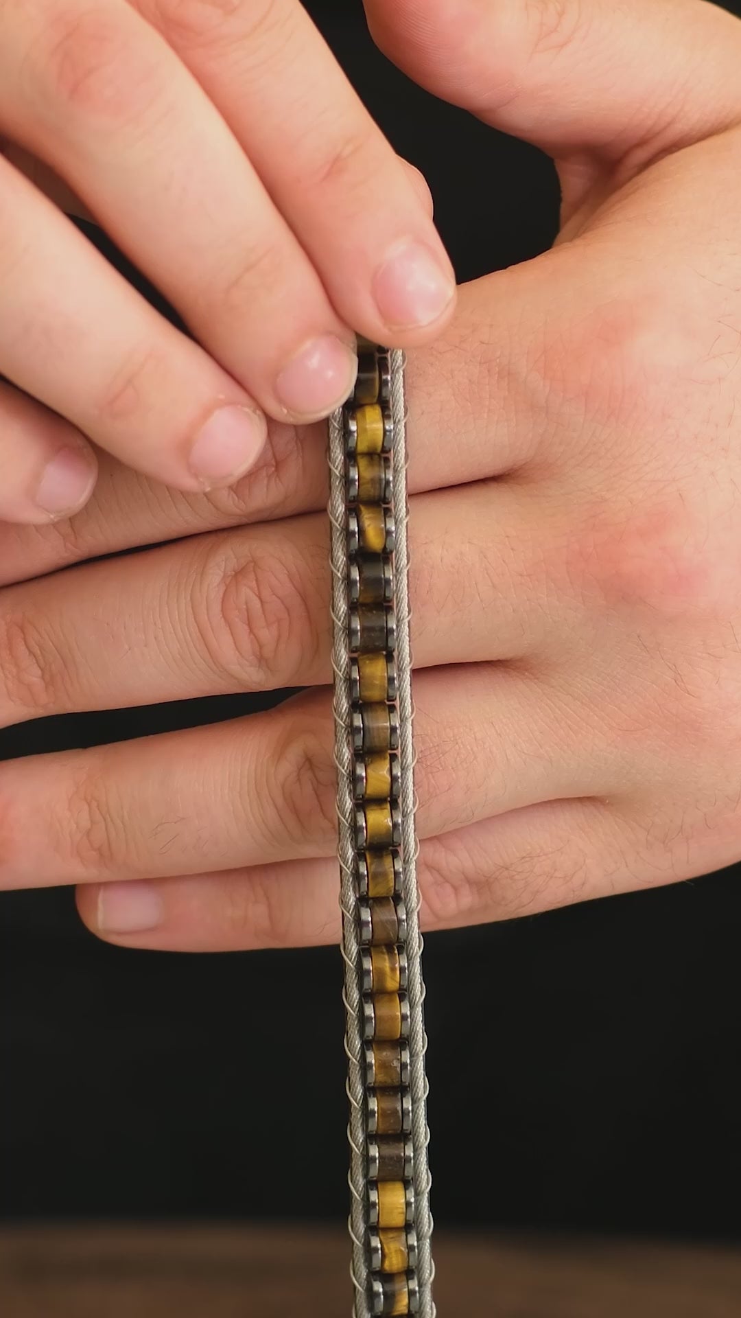 Videoyu yükle: Layer Doğal Taş Bileklik